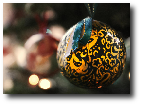 “I quite agree with Henry,” said she. “This is no time for Christmas presents — except to hospitals and Belgians and men at the Front.” Artwork  by greengymdog on and used via a Creative Commons license.